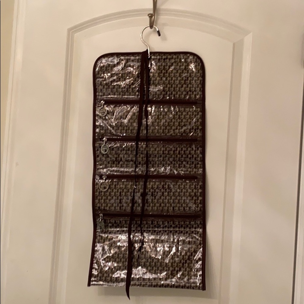 Henry Bendel Jewelry holder